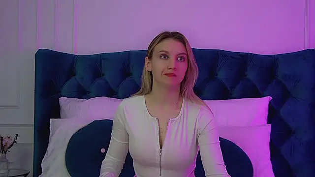 StacyEvances online show from 02/23/26, 06:08