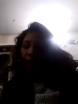 Snapshot of Madem-18 chatting on 09/12/25, 04:01 Madem-18 online show from 09/12/25, 04:01
