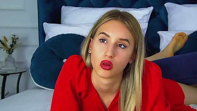 VictoriaHopsons online show from 09/10/25, 07:13