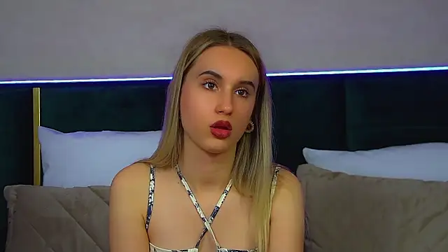 VictoriaHopsons online show from 09/24/25, 06:25