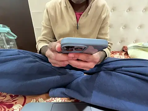 Snapshot of DecentJaat chatting on 02/20/26, 05:04 DecentJaat online show from 02/20/26, 05:04