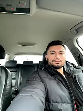 irimiea1729 online show from 12/14/25, 01:06