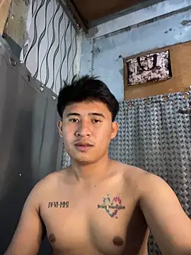 Snapshot of Adim-pinoy146 chatting on 06/16/26, 01:33 Adim-pinoy146 online show from 06/16/26, 01:33