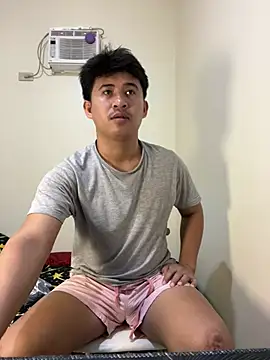 Snapshot of Adim-pinoy146 chatting on 07/02/26, 03:45 Adim-pinoy146 online show from 07/02/26, 03:45