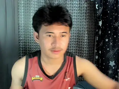 Snapshot of Adim-pinoy146 chatting on 06/08/26, 01:39 Adim-pinoy146 online show from 06/08/26, 01:39