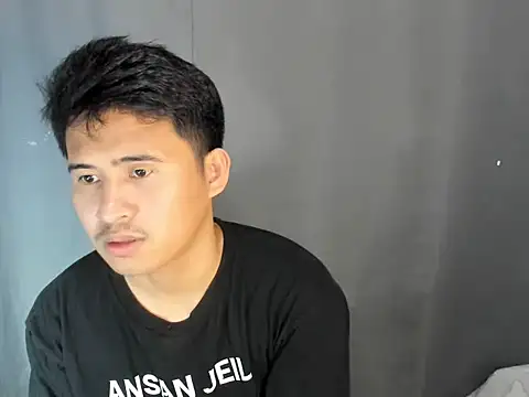 Adim-pinoy146 online show from 04/28/26, 12:20