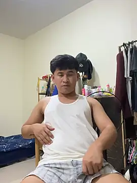 Snapshot of Adim-pinoy146 chatting on 06/22/26, 07:05 Adim-pinoy146 online show from 06/22/26, 07:05