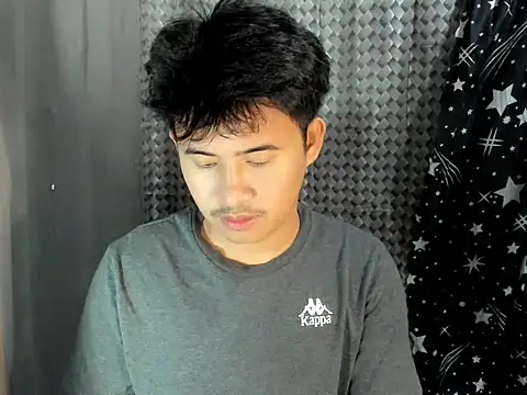 Snapshot of Adim-pinoy146 chatting on 06/08/26, 06:52 Adim-pinoy146 online show from 06/08/26, 06:52