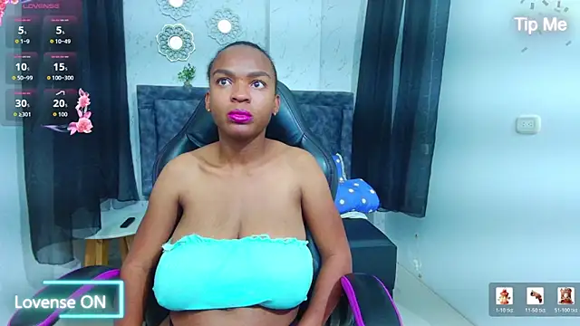 mia  thomson  online show from 03/27/26, 01:58