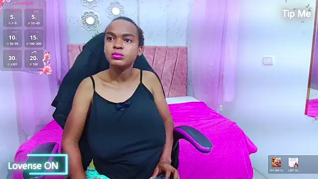 mia  thomson  online show from 04/04/26, 03:24