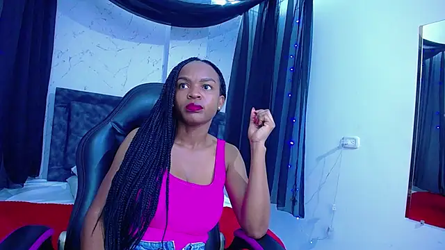 mia  thomson  online show from 11/15/25, 11:58