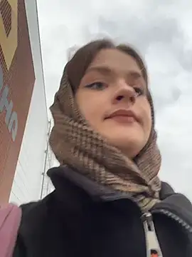 KittyQueeny online show from 10/23/25, 02:05