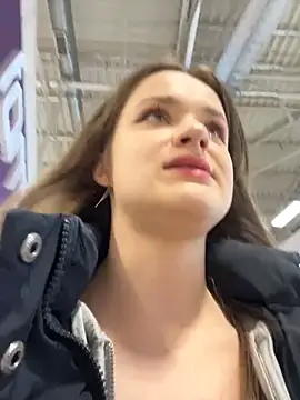 KittyQueeny online show from 12/03/25, 12:15