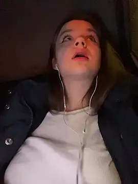 KittyQueeny online show from 11/30/25, 02:07