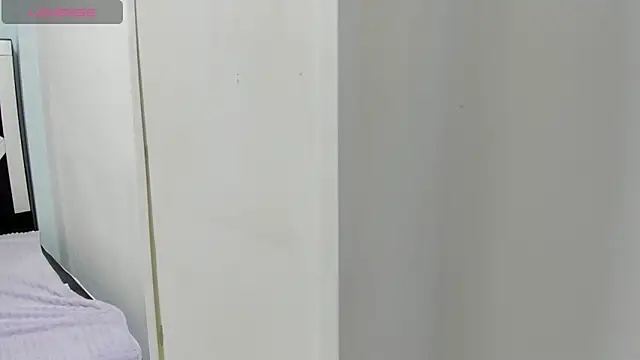 Snapshot of iisabella_noa chatting on 10/28/25, 12:48 iisabella noa online show from 10/28/25, 12:48