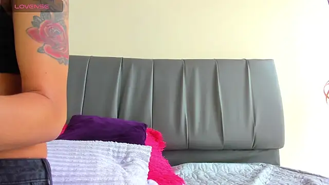 iisabella noa online show from 03/14/26, 02:56