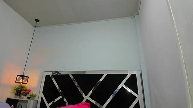 Snapshot of iisabella_noa chatting on 01/19/26, 12:53 iisabella noa online show from 01/19/26, 12:53