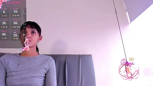 Snapshot of iisabella_noa chatting on 02/18/26, 12:12 iisabella noa online show from 02/18/26, 12:12