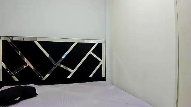 Snapshot of iisabella_noa chatting on 09/11/25, 12:38 iisabella noa online show from 09/11/25, 12:38