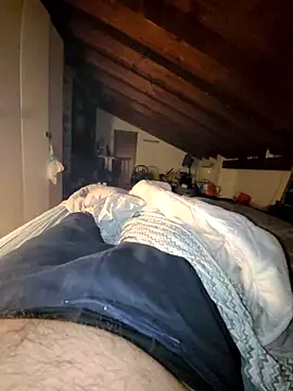 giova17cm online show from 10/24/25, 09:03