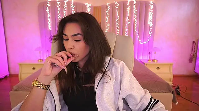 EricaSin online show from 04/03/26, 01:17