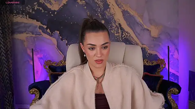 EricaSin online show from 10/29/25, 01:54