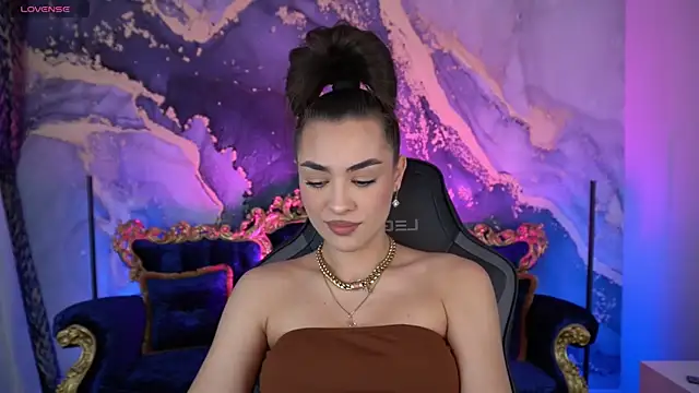 EricaSin online show from 11/24/25, 07:19