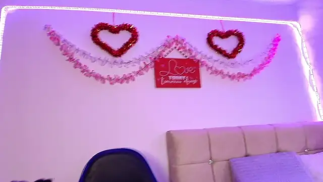 dulce mariaa    online show from 03/26/26, 11:52