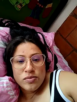 Snapshot of Angels_tomsop chatting on 11/14/25, 06:33 Angels tomsop online show from 11/14/25, 06:33