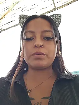 LunaHot 777 online show from 11/13/25, 06:12