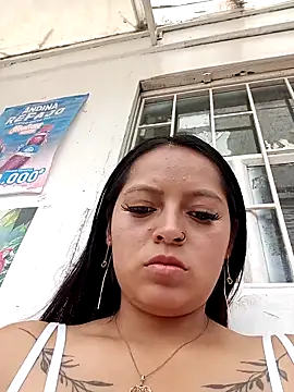 Snapshot of LunaHot_777 chatting on 02/13/26, 07:25 LunaHot 777 online show from 02/13/26, 07:25