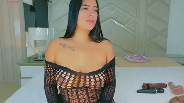 RoseMariee  online show from 05/16/26, 10:36