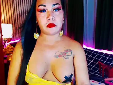 CumFactoryLuna online show from 06/11/26, 10:01