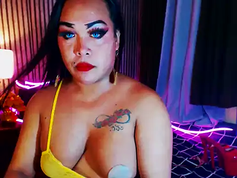 CumFactoryLuna online show from 07/12/26, 09:43