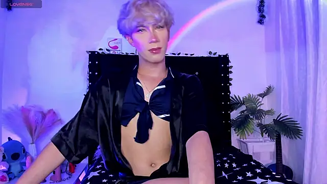 Cooperrosscute233 online show from 12/16/25, 11:53