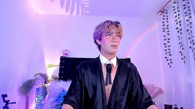 Cooperrosscute233 online show from 03/31/26, 03:47