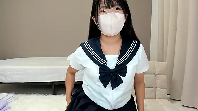 Snapshot of 18komugi chatting on 10/17/25, 02:30 18komugi online show from 10/17/25, 02:30