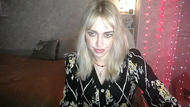 NickyAdamidi online show from 10/06/25, 04:19