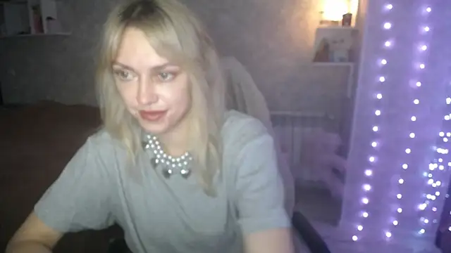 NickyAdamidi online show from 11/08/25, 04:54