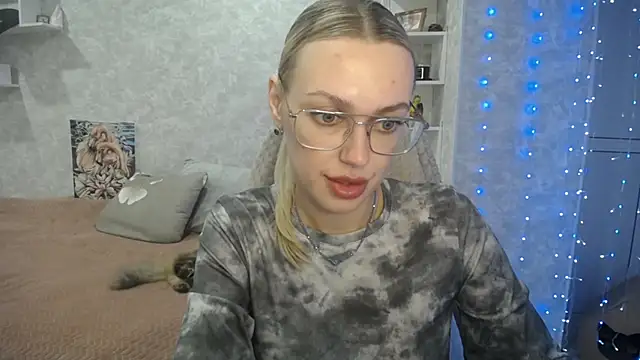 NickyAdamidi online show from 09/26/25, 04:14
