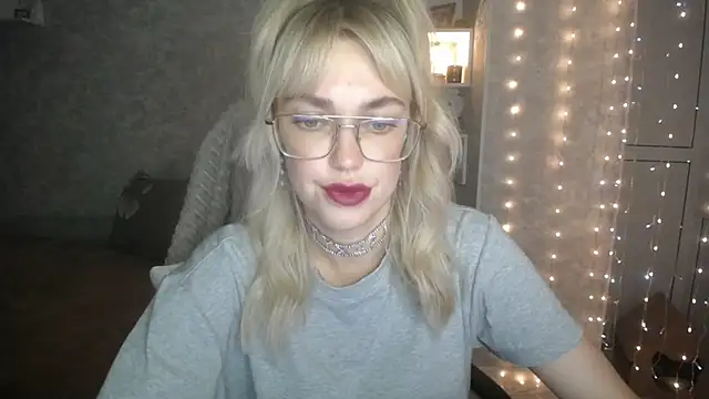 NickyAdamidi online show from 10/05/25, 03:25