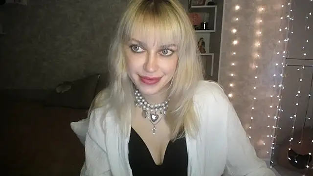 NickyAdamidi online show from 09/25/25, 04:13