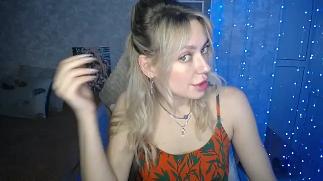 NickyAdamidi online show from 11/23/25, 04:17