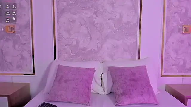 giselle anelise online show from 04/18/26, 02:14