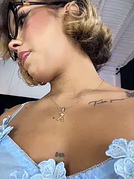 MystiqueXXX online show from 03/30/26, 01:12