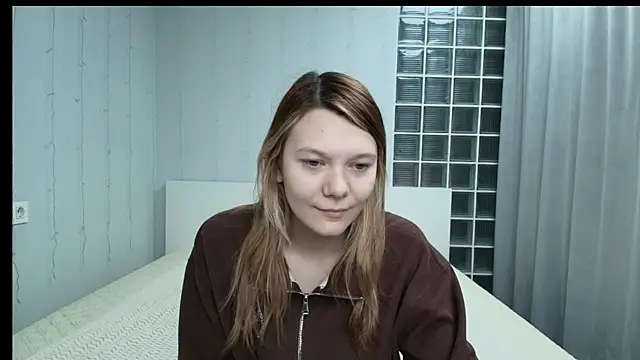 Sunny Sammy online show from 03/29/26, 01:18