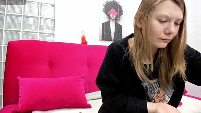 Sunny Sammy online show from 04/15/26, 04:07