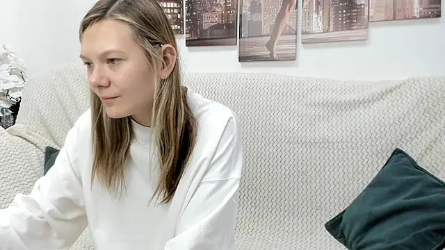 Sunny Sammy online show from 09/22/25, 01:22