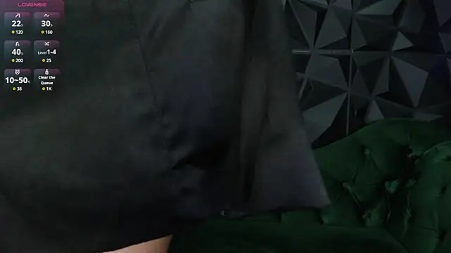 helenasaenz online show from 11/08/25, 12:31