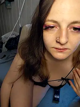 Snapshot of Kinkybooby chatting on 06/01/26, 05:12 Kinkybooby online show from 06/01/26, 05:12
